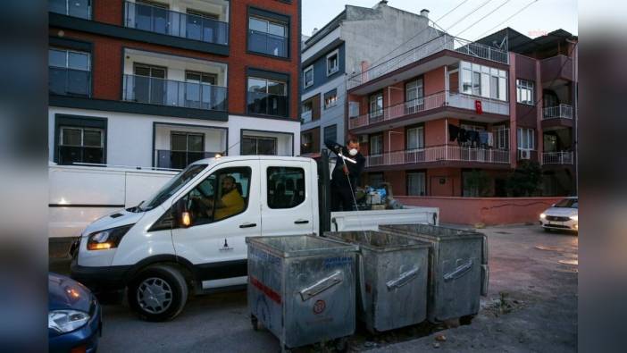 Karşıyaka Belediyesi karasineklerle mücadele ediyor
