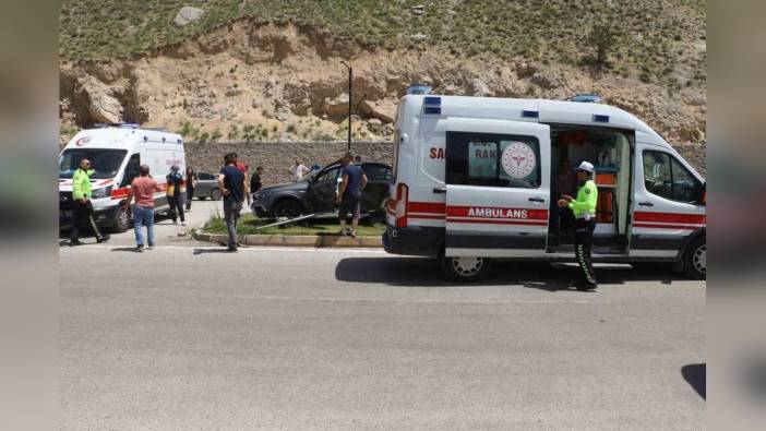 Sivas'ta trafik kazası: 3'ü çocuk 6 kişi yaralandı