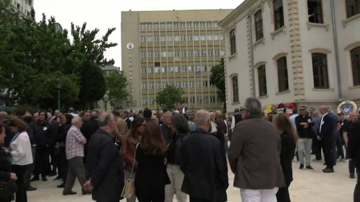 Rüşdü Saracoğlu son yolculuğuna uğurlandı