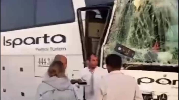 Isparta'da iki otobüs çarpıştı: 27 yaralı