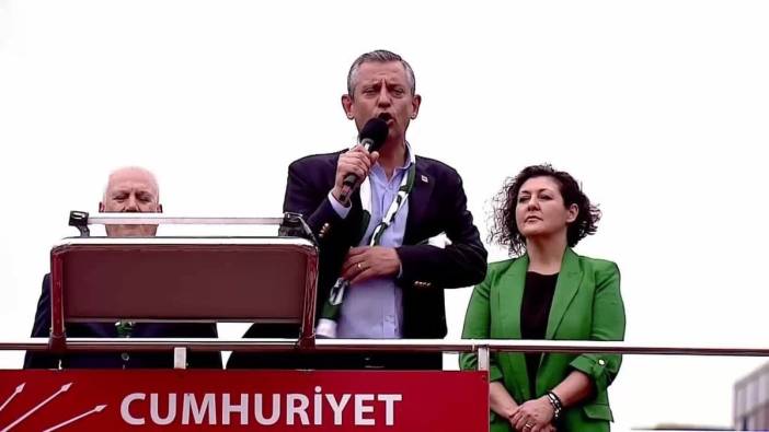 CHP lideri Özel, Bursa mitinginde: Suriyeli sığınmacılar gidecek