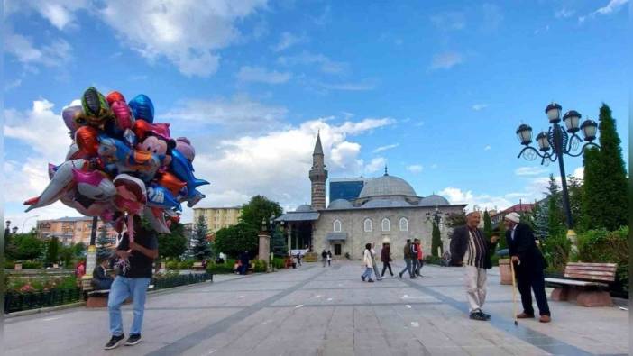 Erzurum'da genç nüfus oranı Türkiye ortalamasının üzerinde