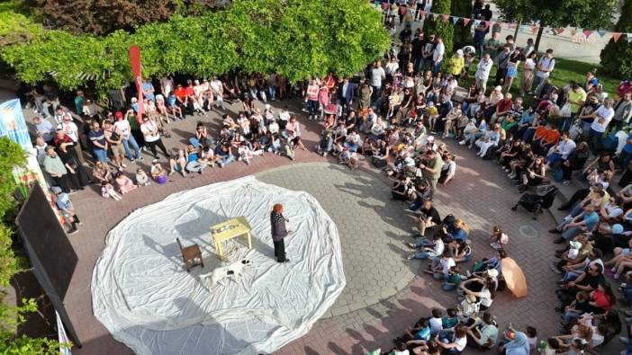 Eskişehir'de 16. Uluslararası Çocuk, Gençlik ve Kukla Tiyatroları Festivali devam ediyor