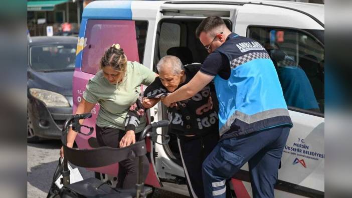 Mersin Büyükşehir Belediyesi, 8 bin 500 onkoloji hastasına ücretsiz servis hizmeti sağladı