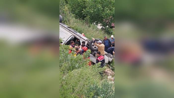 Muğla'da kamyonet şarampole devrildi: 5 yaralı