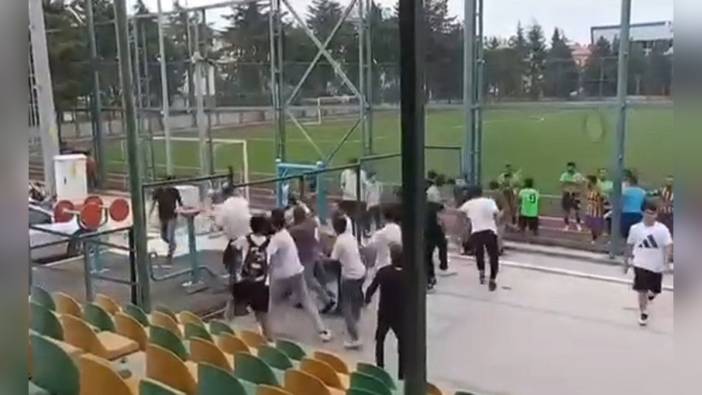 Isparta'da amatör maçta taraftar kavgası: 2 yaralı