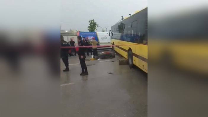 Bursa'da motosikletli Ferhat Badur, otobüsle çarpışmada hayatını kaybetti