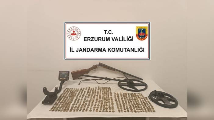 Tekman'da 615 tarihi sikke ele geçirildi