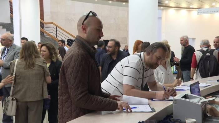 İzmir Büyükşehir Belediye Başkanı Tugay: Güvenli kentleşme için birlikte çalışmalıyız