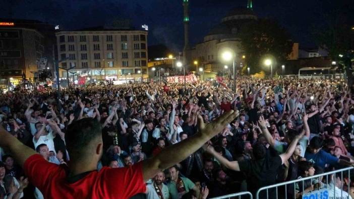 Elazığspor-Vanspor FK maçının tatil edilmesi Van'da sevinç yarattı