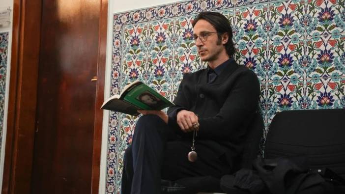 Eşref Rüya'nın 'Profesör'ü Ahmet Rıfat Şungar, mafya algısını yıktı