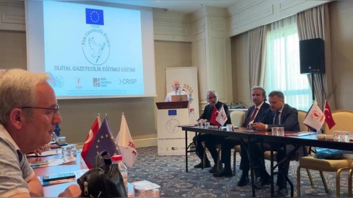 Van'da gazetecilere dijital gazetecilik eğitimi verildi