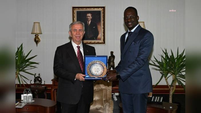 ABB Başkanı Yavaş, üç ülkenin büyükelçisiyle görüştü