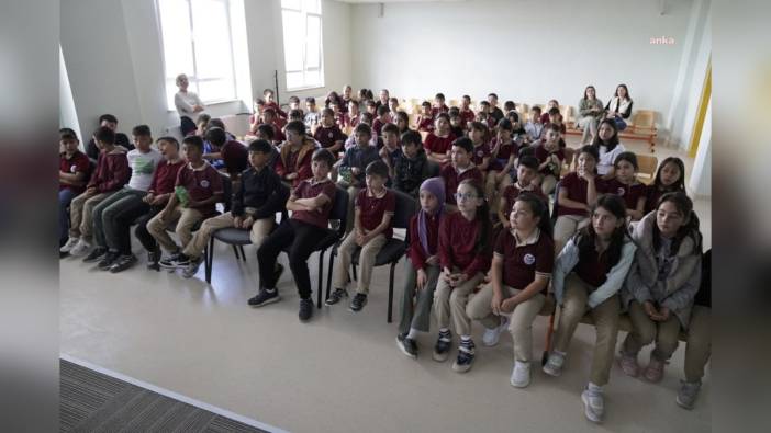 Kütahya Belediyesi'nden Barbaros Hayreddin Paşa İlkokulu'nda 'Sıfır Atık' eğitimi