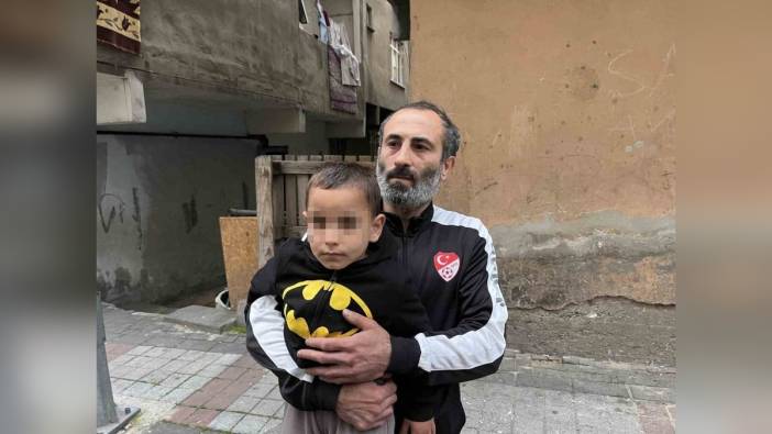 Bağcılar'da 3 yaşındaki çocuğa otomobil çarptı