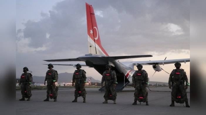 Erciyes 2025 tatbikatı başladı: 13 ülkeden 265 asker gece atlayışı yaptı