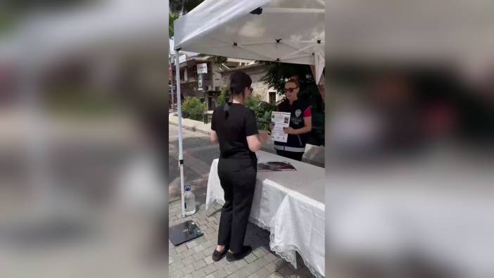 Bursa polisi vatandaşları dolandırıcılık konusunda bilgilendirdi