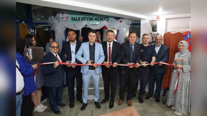 Sandıklı Halk Eğitim Merkezi yıl sonu sergisi açıldı