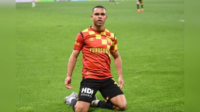 Göztepe'de Juan Silva ile 1 yıl daha devam