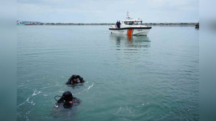 Samsun'da 40 öğrenciyle deniz temizliği etkinliği