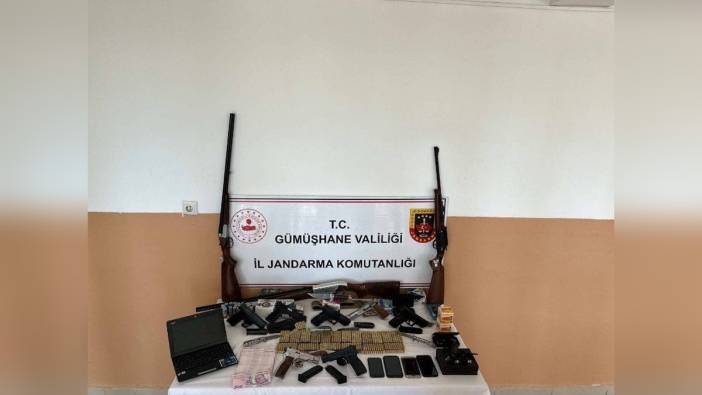 Gümüşhane'de silah operasyonu: 5 ruhsatsız tabanca ele geçirildi