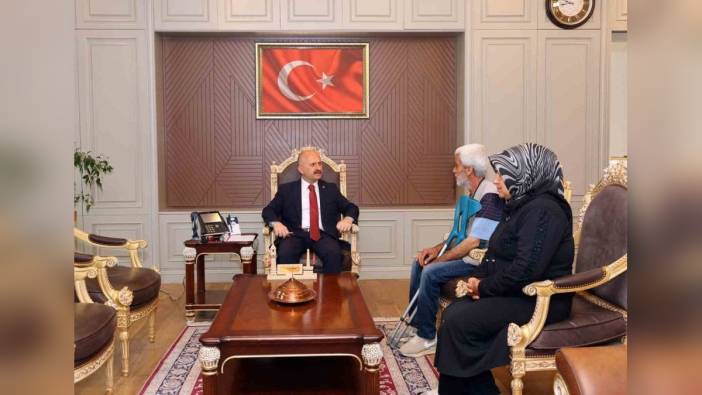 Adıyaman Valisi Varol, halk buluşmalarında vatandaşların taleplerini dinliyor