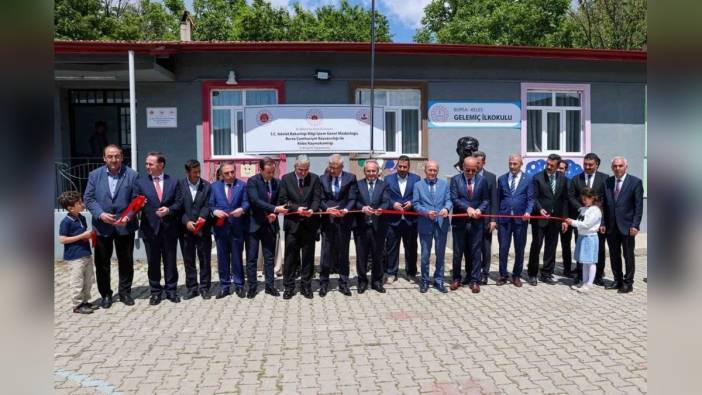 Bursa'da 5 okula 64 bilgisayar bağışı