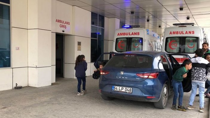 Tekirdağ'da 30 öğrenci gıda zehirlenmesi şüphesiyle hastaneye kaldırıldı