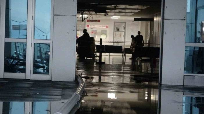 Malatya Eğitim ve Araştırma Hastanesi'nde tavan çöktü