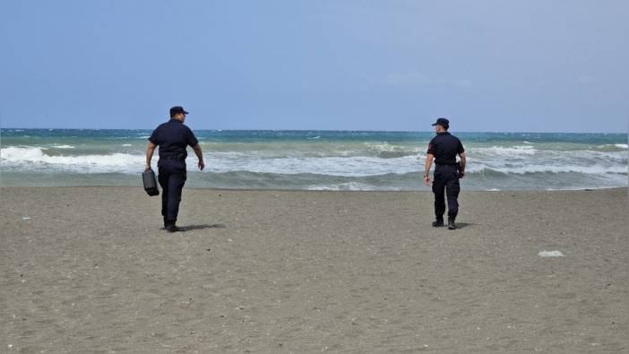 Samandağ'da denizde kaybolan kişi aranıyor