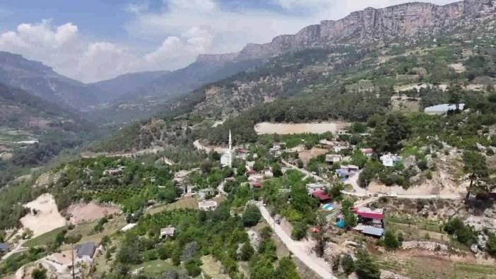 Mersin Büyükşehir Belediyesi, Fakılı Mahallesi'ne 2 bin 508 metre sulama borusu desteği sağladı