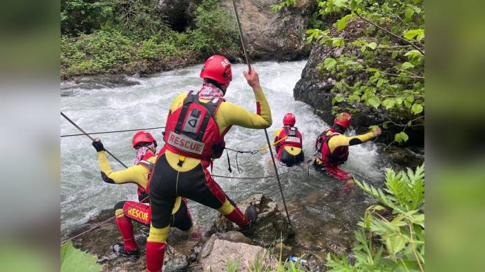 Uzungöl'de kaybolan 9 yaşındaki çocuğu arama çalışmaları 4'üncü günde