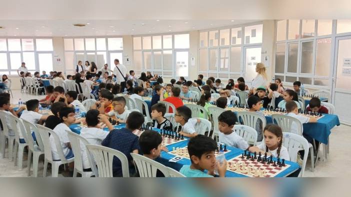 Aydın Büyükşehir Belediyesi Geleneksel Satranç Turnuvası sona erdi