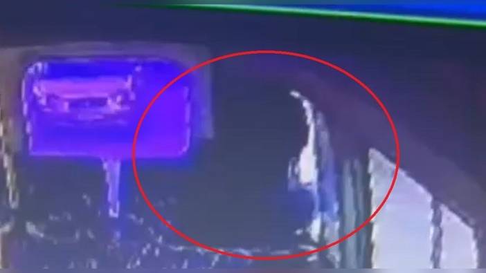 Adana'da husumetlisine 4 el ateş etti