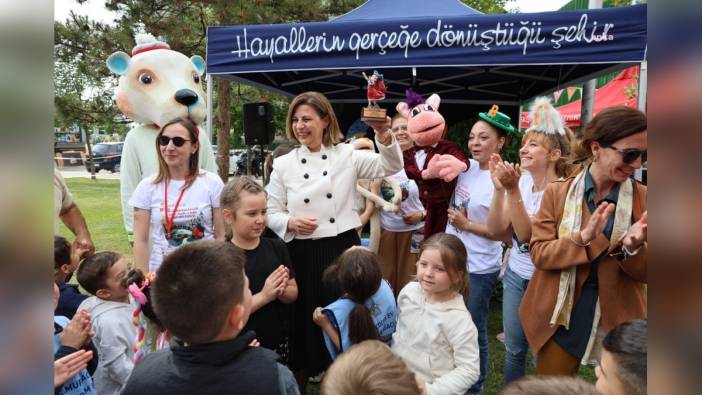 Eskişehir'de 16. Uluslararası Çocuk Gençlik ve Kukla Tiyatroları Festivali sona erdi