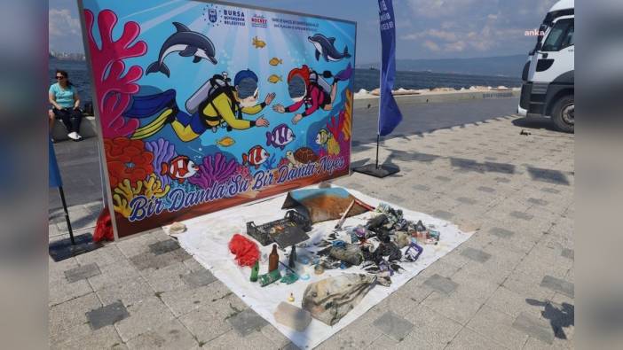 Bursa Büyükşehir Belediyesi, Gemlik'te deniz dibi temizliği gerçekleştirdi