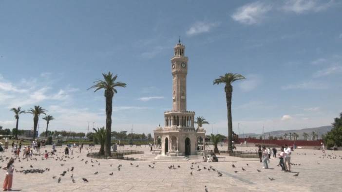 İzmir'de yurttaşlardan asgari ücrete ara zam çağrısı: 'en az 40 bin lira olmalı'