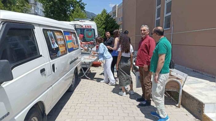 Söke'de doğalgaz patlamasında hayatını kaybeden üniversite öğrencisi Yusuf Erbaş için lokma hayrı düzenlendi