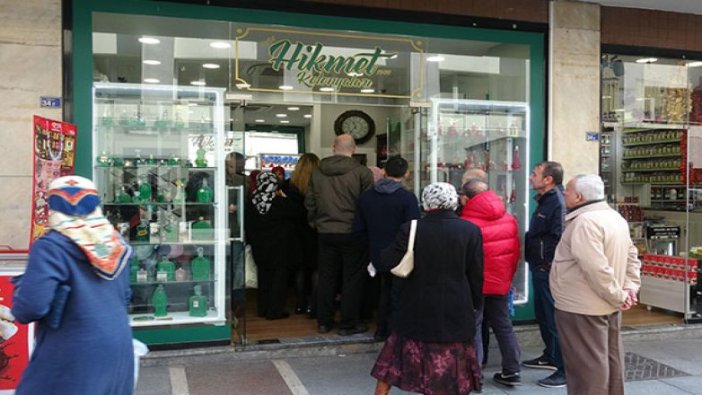 Kolonyacılarda koronavirüs yoğunluğu