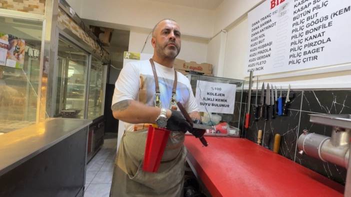 Görme engelli kasap Orhan Kutbay, 6 aydır mesleğini sürdürüyor