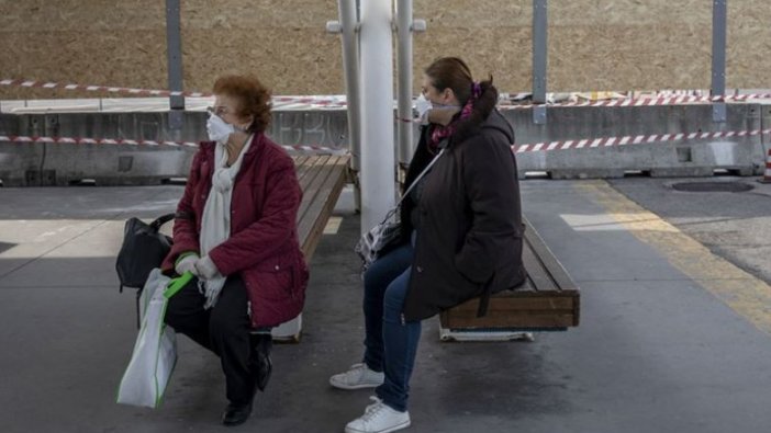 İtalyan hükümeti koronavirüs için 25 milyar avro kaynak ayırdı