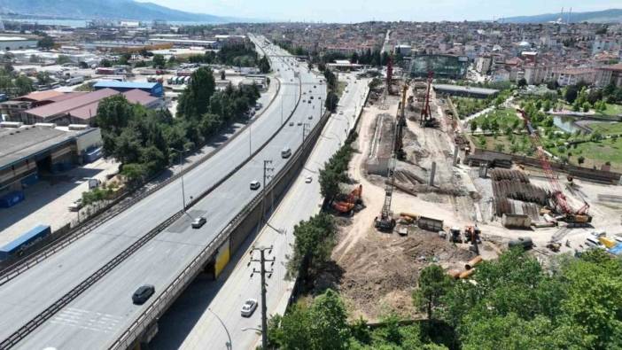 Kocaeli'de 2,2 milyar dolarlık Körfezray Metro Projesi'nde çalışmalar tüm hızıyla sürüyor