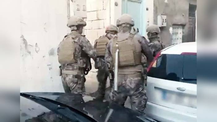 Gaziantep'te 8 ev ve iş yerini kurşunlayıp kundaklayan 8 şüpheli tutuklandı