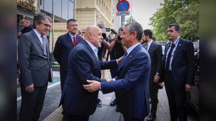 CHP Genel Başkanı Özel'den asgari ücret tepkisi: "4 ayda 3 bin 500 lira eridi"