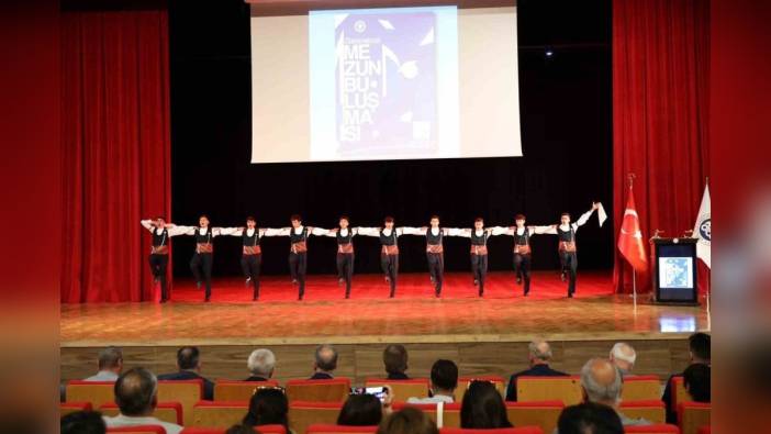 Erzincan Binali Yıldırım Üniversitesi'nde geleneksel mezun buluşması