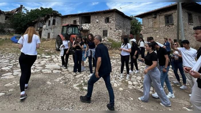 Kula MYO öğrencileri AB projesiyle İncesu Köyü'nü gezdi