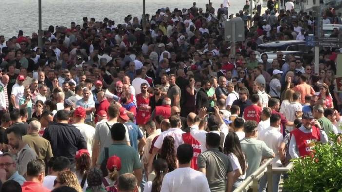 İzmir'de grevdeki işçilerden 80 bin lira talebi