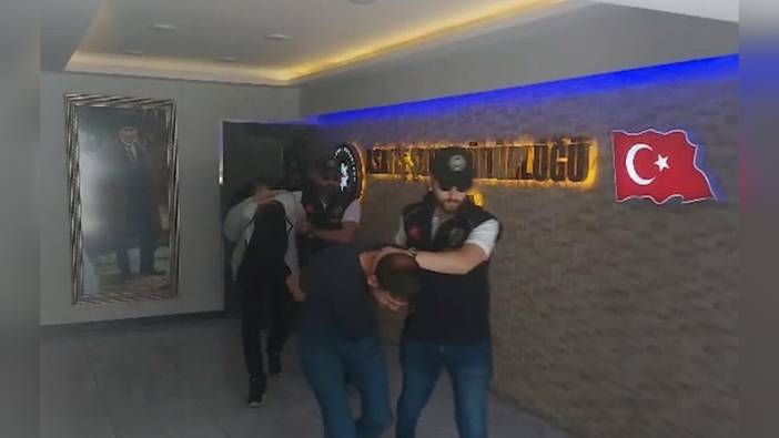 İzmir'de komşu kavgasında 4 yaralı: 4 şüpheli tutuklandı