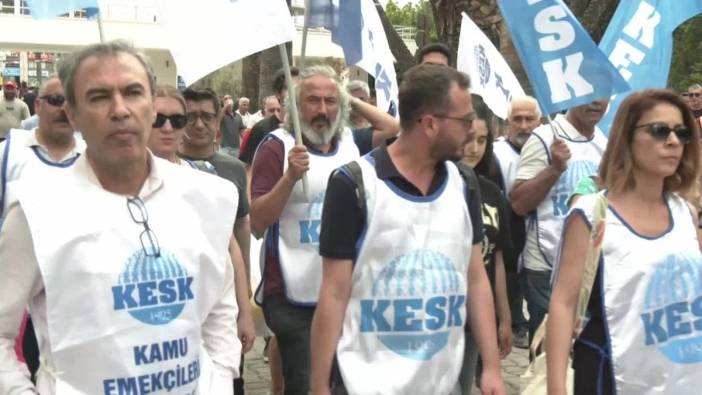 İzmir Büyükşehir Belediyesi grevine KESK'ten destek yürüyüşü