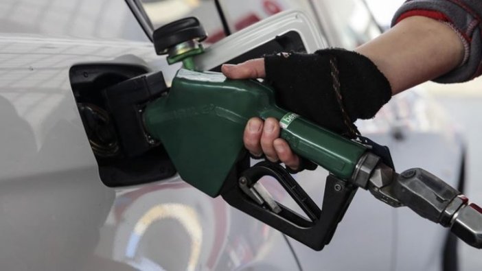 Benzinde 51 kuruş indirim